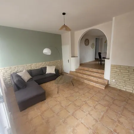 Charmante Maison En Bord De Vire A Saint-Fromond